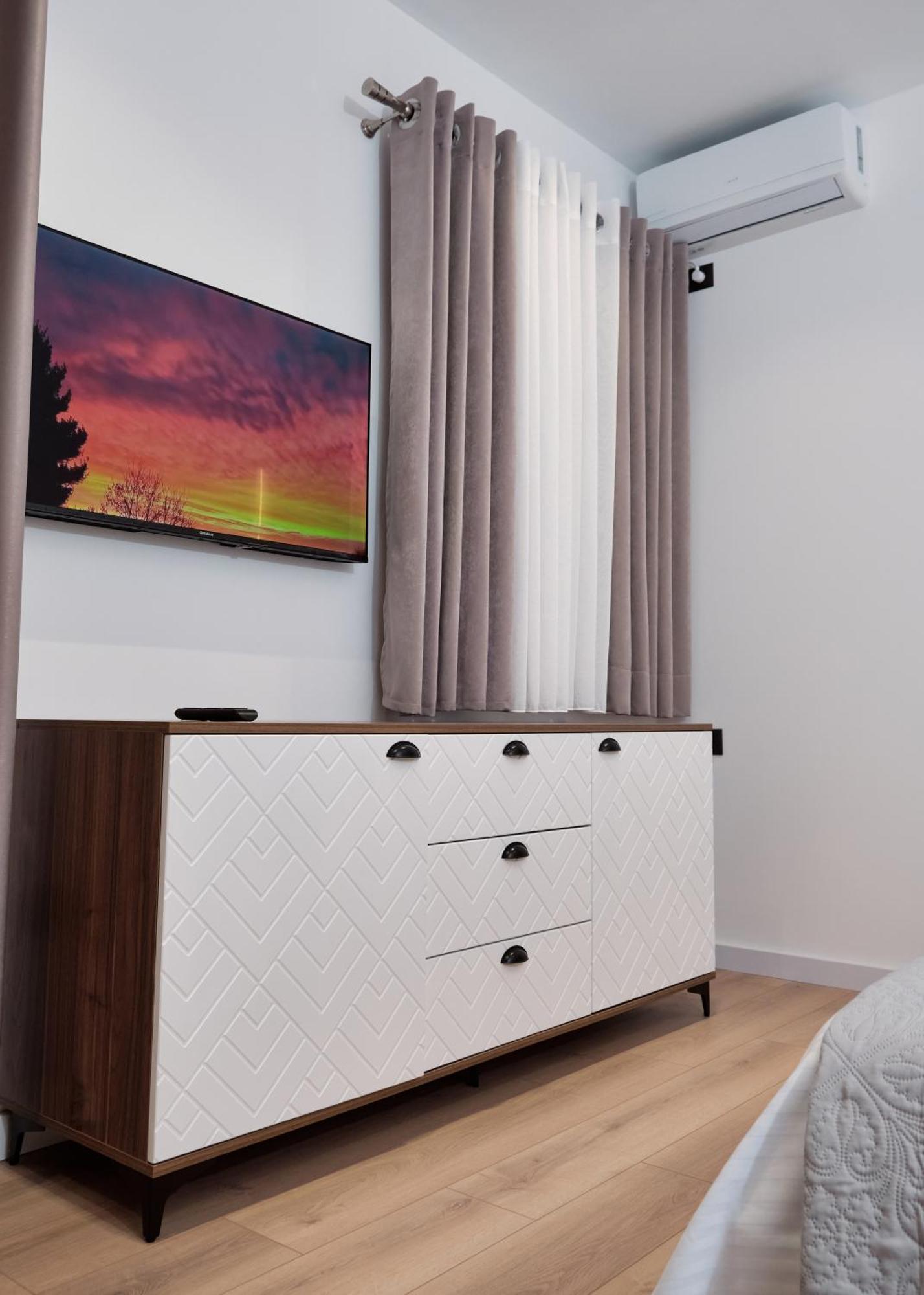 Montflux Hotel Boks Экстерьер фото