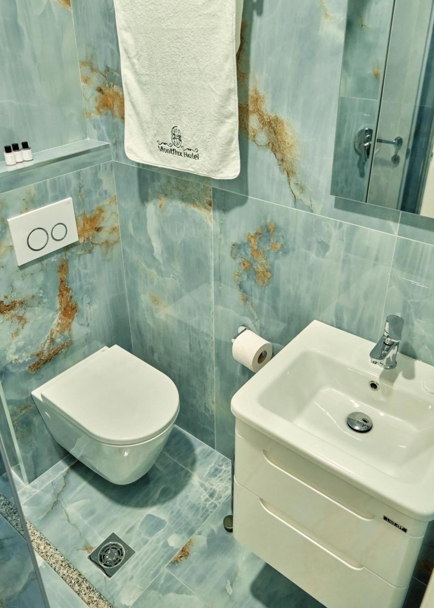 Montflux Hotel Boks Экстерьер фото