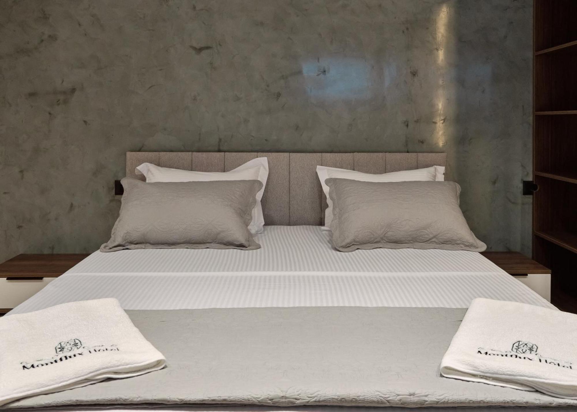 Montflux Hotel Boks Экстерьер фото
