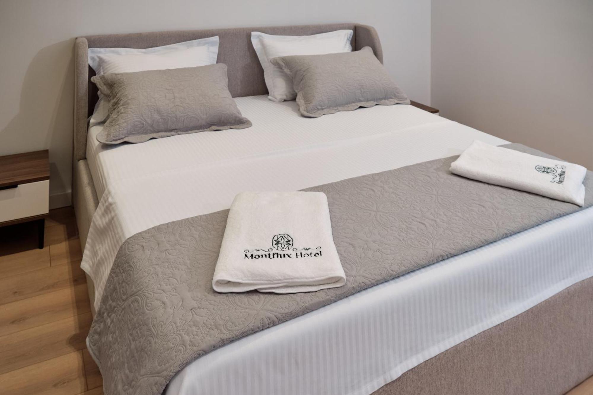 Montflux Hotel Boks Экстерьер фото